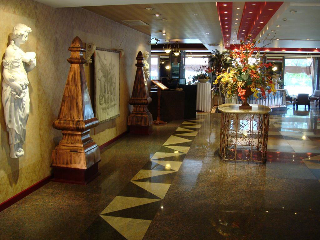 גואדלחארה Hotel Cervantes מראה חיצוני תמונה
