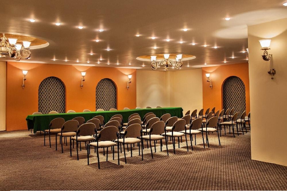 גואדלחארה Hotel Cervantes מראה חיצוני תמונה