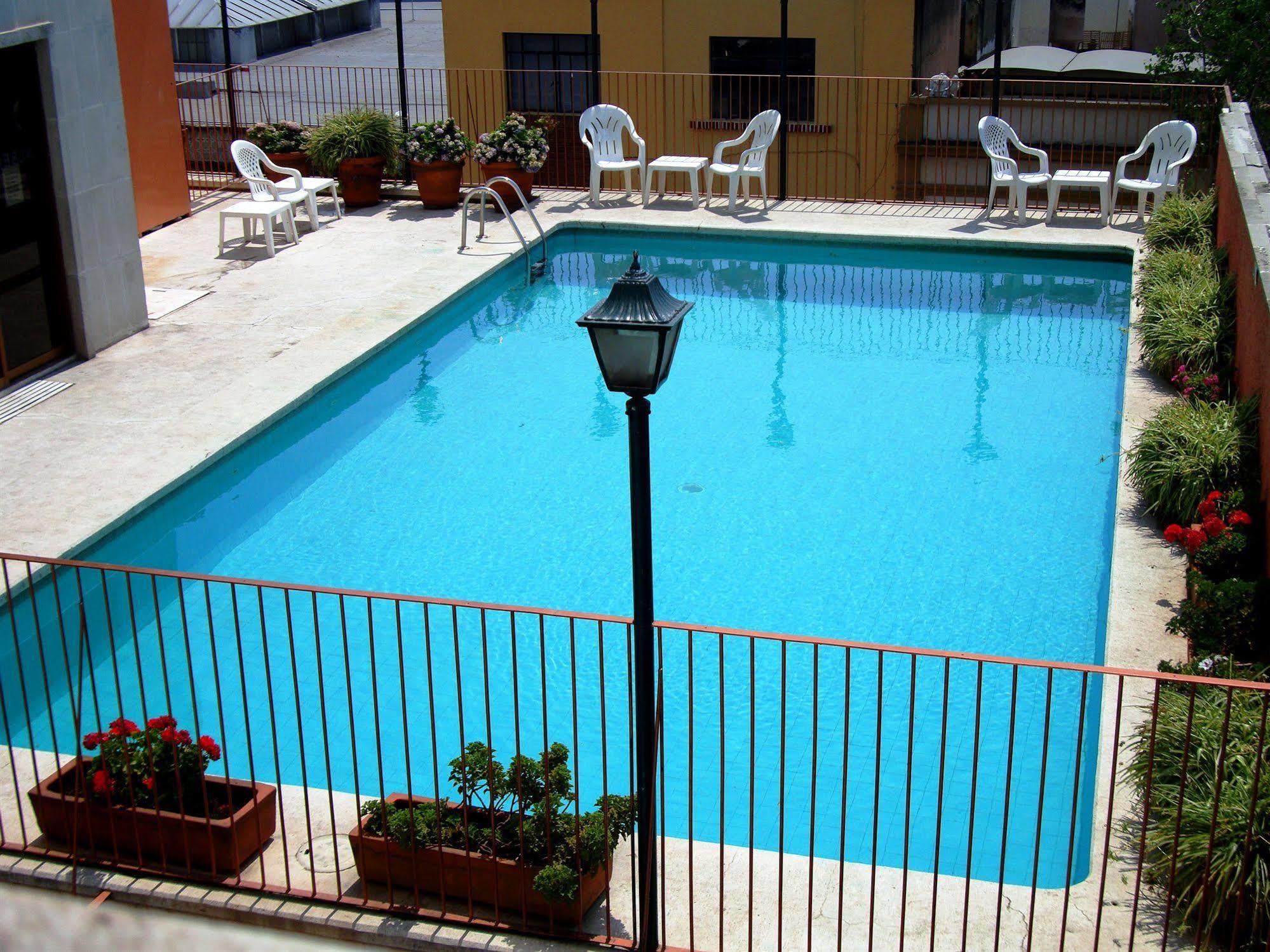 גואדלחארה Hotel Cervantes מראה חיצוני תמונה