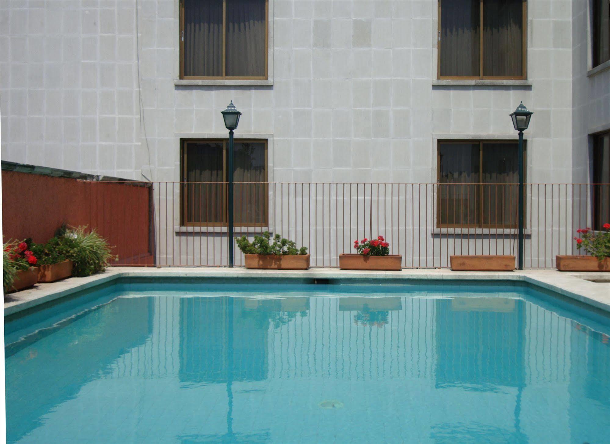 גואדלחארה Hotel Cervantes מראה חיצוני תמונה