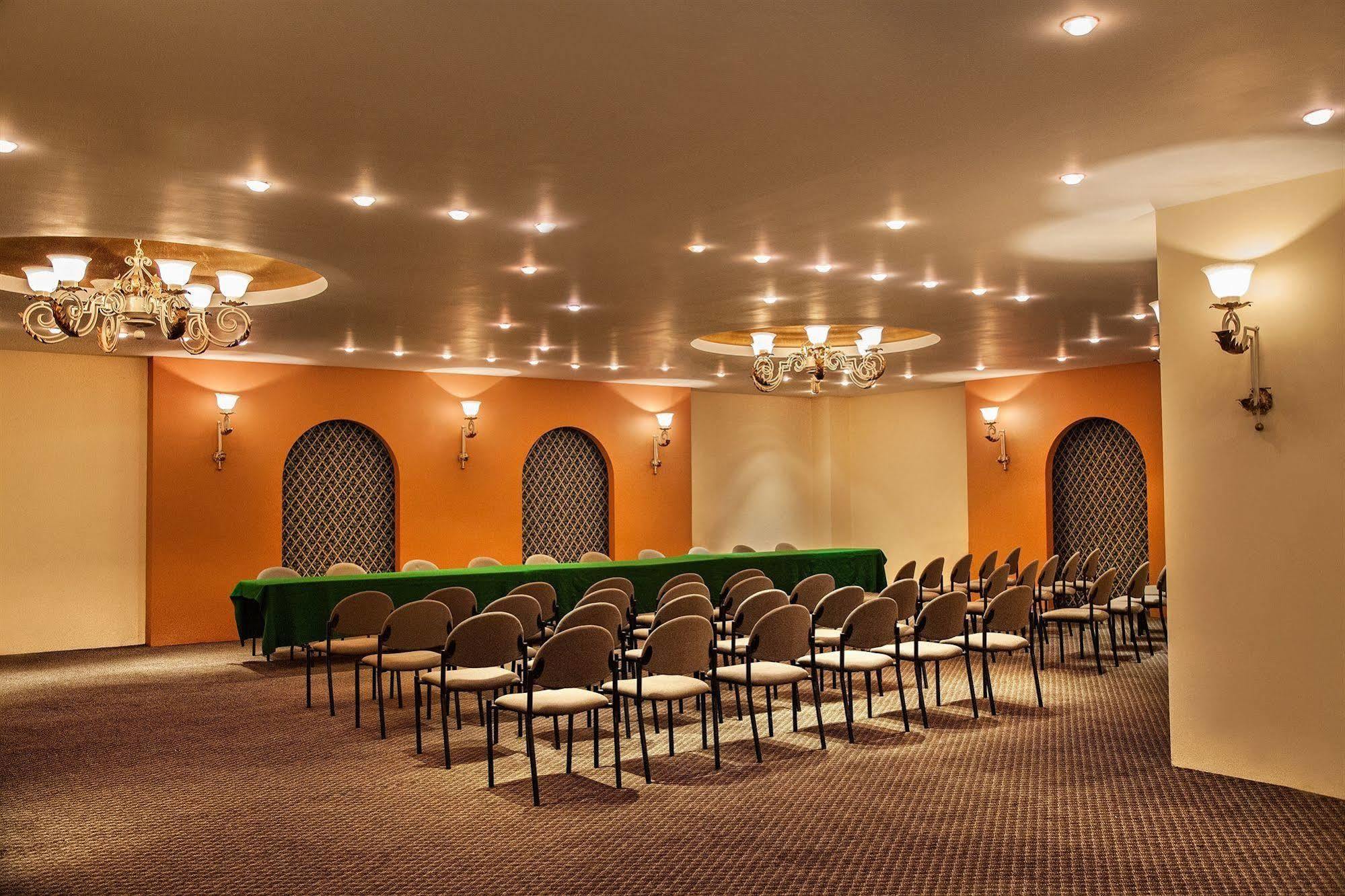 גואדלחארה Hotel Cervantes מראה חיצוני תמונה
